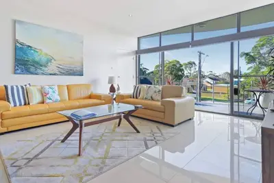 Image de Aqua Shores - 3 Chambres - Huskisson (Récemment rénové avec Wifi, linge de maison, Netflix et A / C)
