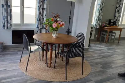 Image de Appartement \"le Bosco\" ensoleillé  vue  sur le port de plaisance