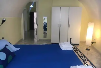 Image de La Casa Regina dans la belle Vietri Sul Mare.