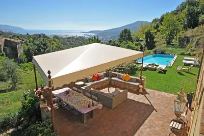 Image de Villa Ambrosia 8p by Villasretreats w/pool A/C Bbq, WiFi, Sea View near 5Terre