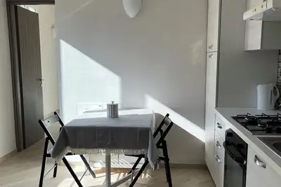 Image de Appartement dans le centre en trois minutes de la plage