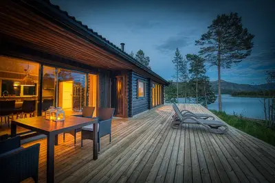 Image de Lakeside Haven VrĂĄdal