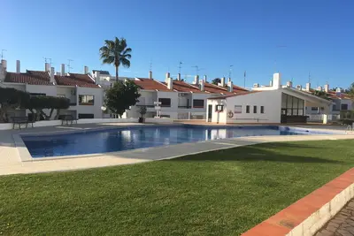 Image de Villa, Duplex T3 avec piscine, près de la plage
