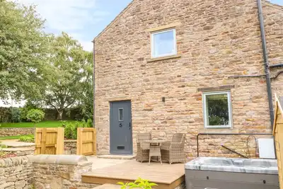 Image de Over Lea Barn, romantique, avec bain à remous à Hayfield, Ref 976025