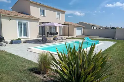 Image de Villa with heated pool near the alpilles.