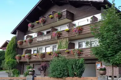 Image de Maison de vacances Neukirchen pour 1 - 23 personnes avec 8 chambres à coucher - Maison de vacances