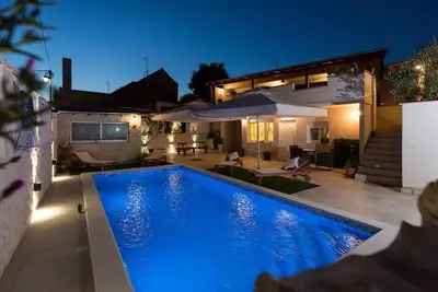 Image de Maison de vacances Sveti Filip i Jakov pour 1 - 6 personnes avec 2 chambres à coucher - Maison de va