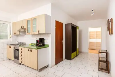 Image de Appartement de vacances pour 8 personnes env. 100 qmà Medulin, Istrie (Côte sud de l'Istrie)