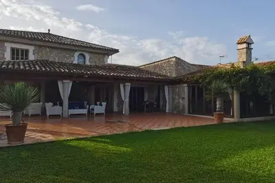 Image de Maison de vacances Can Picafort pour 1 - 10 personnes avec 5 chambres à coucher - Maison de vacances