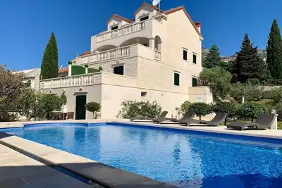 Image de Appartement de vacances Bol pour 1 - 2 personnes avec 1 chambre à coucher - Appartement de vacances