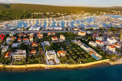 Image de Superbe maison à Bibinje avec WiFi