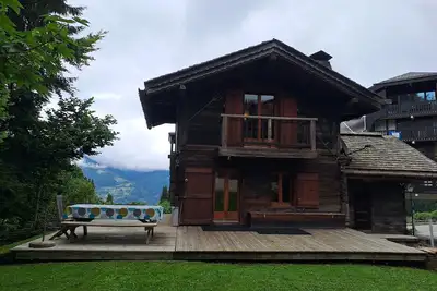 Image de Chalet typique et rustique au pied des pistes