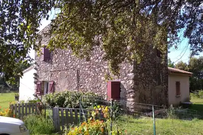 Image de Grande villa indépendante et spacieuse à 5 minutes de la mer