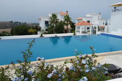 Image de Un séjour avec piscines sur les hauteurs d'Asilah!