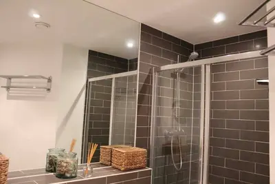 Image de Luxueux appartement moderne, entièrement équipé