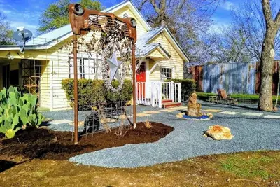 Image de Maison D'HÔTES Jaune Jaune