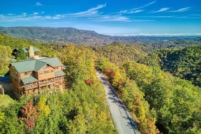 Image de Mountain Breeze Manor - 56 personnes