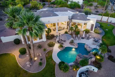 Image de Domaine récemment rénové à Paradise Valley (Scottsdale)