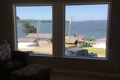 Image de Grand Lac - Rives boisées