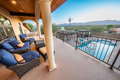 Image de Nouveau sur Vrbo ~ Vignoble Sorelle ~ Cette magnifique escapade est située à Cornville dans un vignoble!