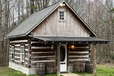 Image de Maison et arrière-cour cabine confortable