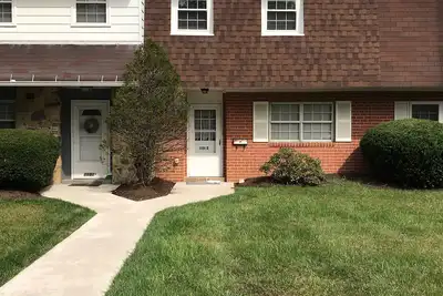 Image de Psu Townhouse confortable!