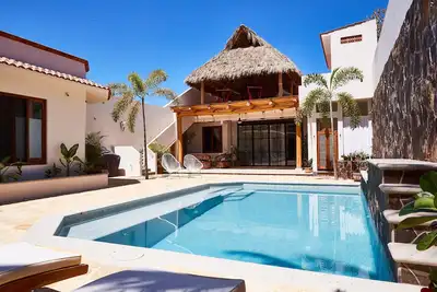 Image de Chic San Pancho luxe w / piscine au coeur de pueblo!