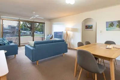 Image de Seahorse 4 - Rez-de-chaussée et dans la zone la plus demandée de Tuncurry!