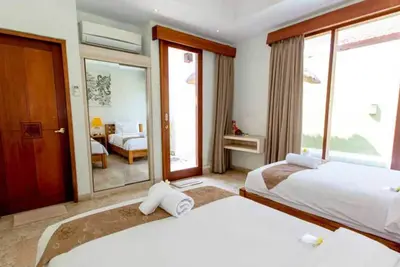 Image de Idéalement situé 2 Br Villa à Seminyak, distance de marche de la plage et des magasins