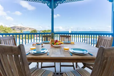 Timoon, appartement 2 chambres sur la plage, vue incroyable!