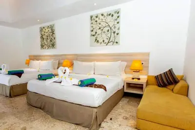 Image de Suite Villa au coeur de Seminyak, À distance de marche des restaurants, des boutiques, de la plage