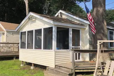 Image de Lac Winnisquam - Waterfront Beach Cottage
