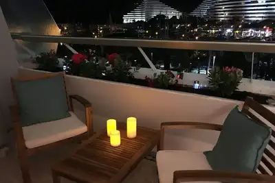 Image de Luxueux condo 1 chambre, vue mer, toutes commodités