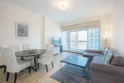 Image de Charmant appartement avec vue sur la mer à Dubaï Marina