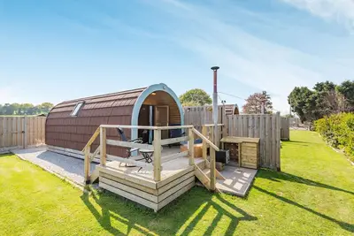 Image de Two Hoots, maison de vacances romantique et de caractère à Flint, Ref 951605