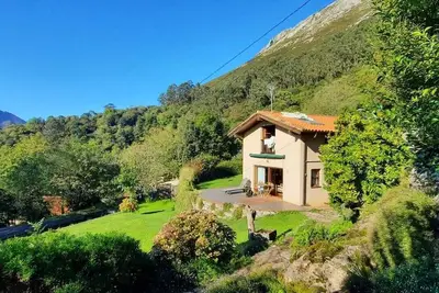 Belle maison intime pour deux personnes à la campagne