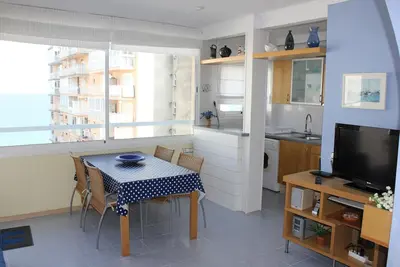 Image de Bravaholidays-14. New Sabanell. Face à la mer avec piscine. Vues spectaculaires