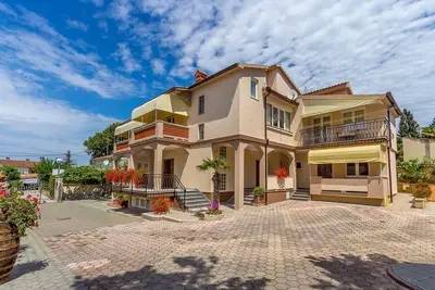 Image de Appartement de vacances pour 5 personnes env. 80 qmà Medulin, Istrie (Côte sud de l'Istrie)