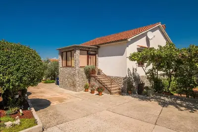 Image de Appartement de vacances Malinska pour 1 - 4 personnes avec 2 chambres à coucher - Appartement de vac