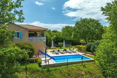 Image de Maison de vacances Zminj pour 1 - 16 personnes avec 6 chambres à coucher - Maison de vacances