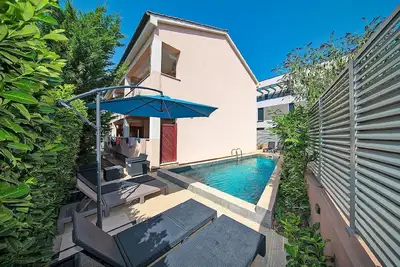 Image de Appartement de vacances pour 12 personnes env. 100 qmà Pula-Fondole, Istrie (Istrische Riviera)