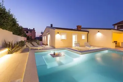 Image de Maison de vacances pour 7 personnes env. 110 qmà Banjole, Istrie (Istrische Riviera)