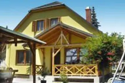 Image de Appartement de vacances Balatonboglár pour 4 - 6 personnes avec 3 chambres à coucher - Logement de v