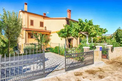 Image de Appartement de vacances pour 5 personnes env. 67 qmà Medulin, Istrie (Côte sud de l'Istrie)