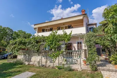 Image de Appartement de vacances pour 4 personnes env. 100 qmà Medulin, Istrie (Côte sud de l'Istrie)