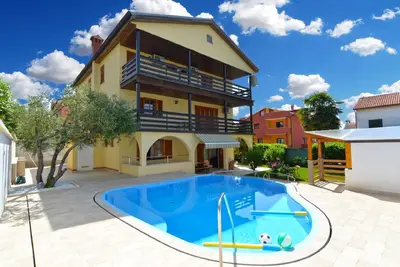 Appartement de vacances Novigrad pour 1 - 8 personnes avec 3 chambres à coucher - Appartement de vac