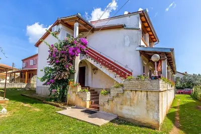 Image de Appartement de vacances pour 5 personnes env. 100 qmà Medulin, Istrie (Côte sud de l'Istrie)