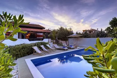 Image de Maison de vacances Ližnjan pour 1 - 9 personnes avec 5 chambres à coucher - Maison de vacances
