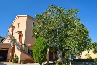 Image de Appartement de vacances Malinska pour 1 - 4 personnes avec 1 chambre à coucher - Appartement de vaca