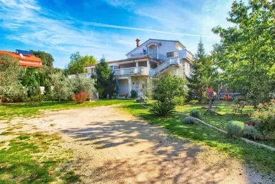 Image de Appartement de vacances pour 7 personnes env. 100 qmà Medulin, Istrie (Côte sud de l'Istrie)